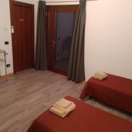 Al Terminal Hotel Somma Lombardo Ngoại thất bức ảnh